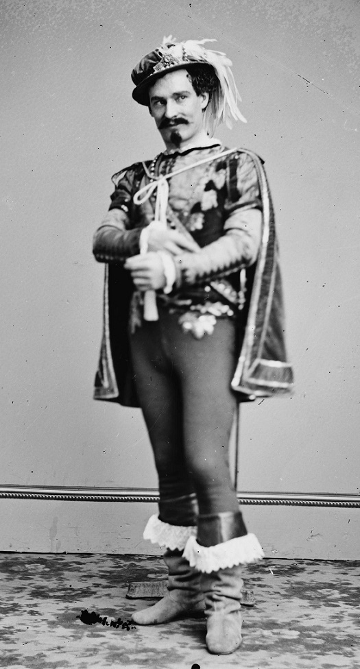 [Image: John%20McCullough2.jpg]