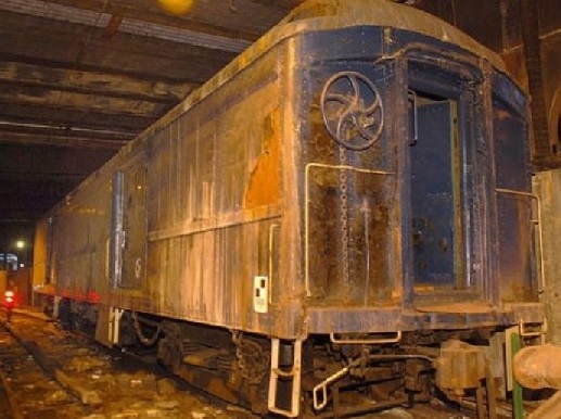 [Image: railroadcar1.jpg]